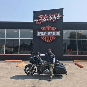 Meet your Posher, Robert